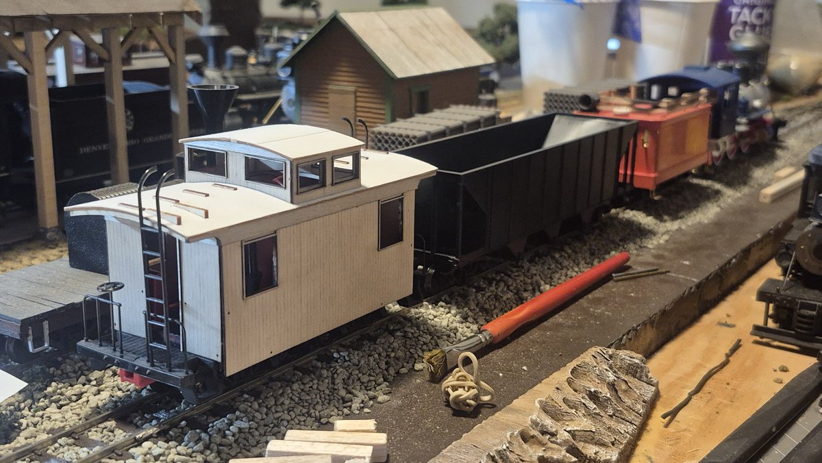 crazy_caboose's tweet photo. Well last night I was able to get the roof installed on my caboose, now all thats left is to seal the wood so it doesn't warp before painting. https://t.co/FwBbkjy5Tz