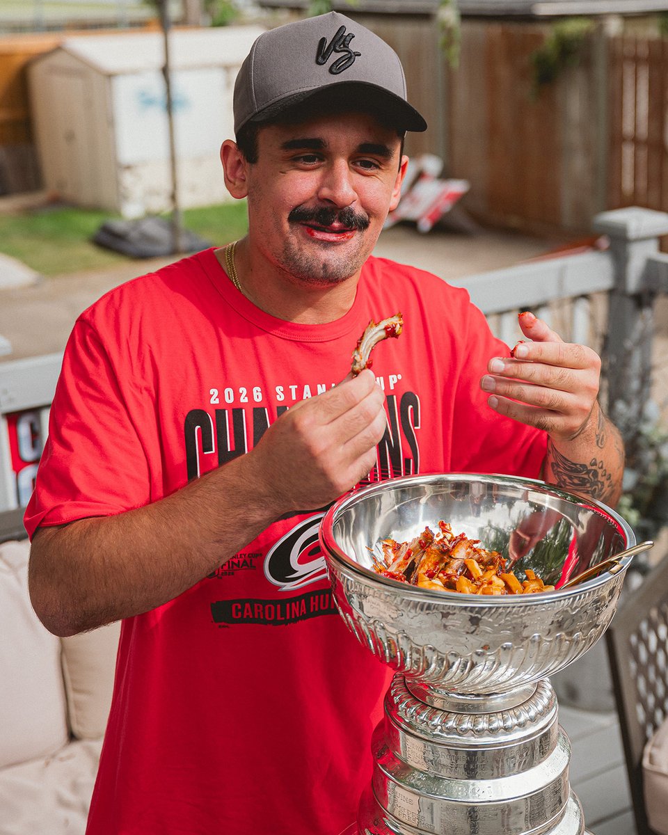 NHL's tweet photo. Seth Jarvis' #StanleyCup snack of choice? Ribs and poutine 😋 https://t.co/7SJVomJlMK