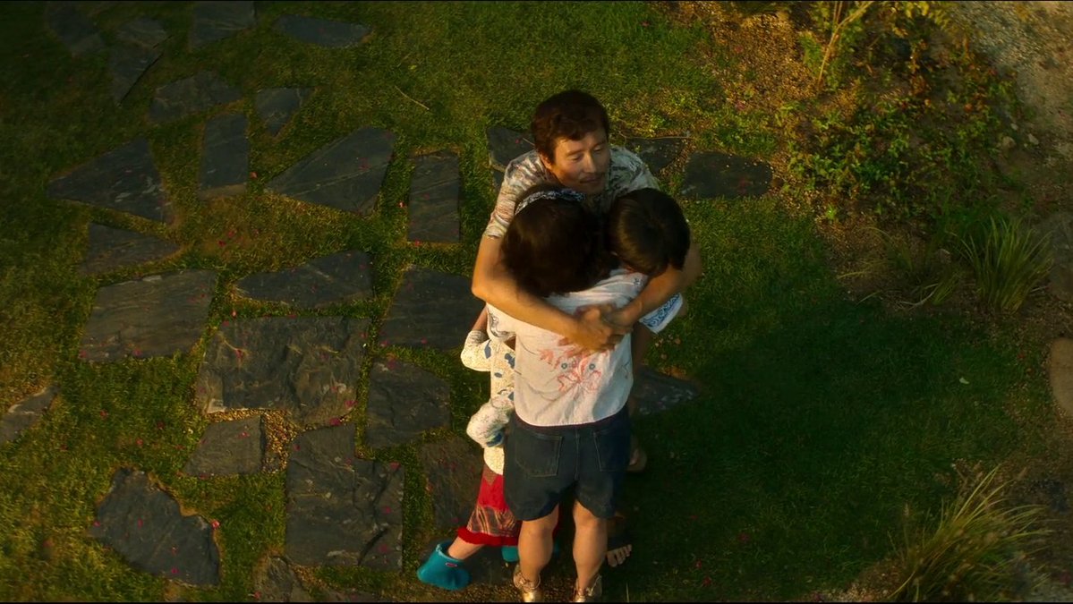 lunaralewife's tweet photo. No Other Choice  (2025)

Park chan-wook https://t.co/Zd7T4yGZis