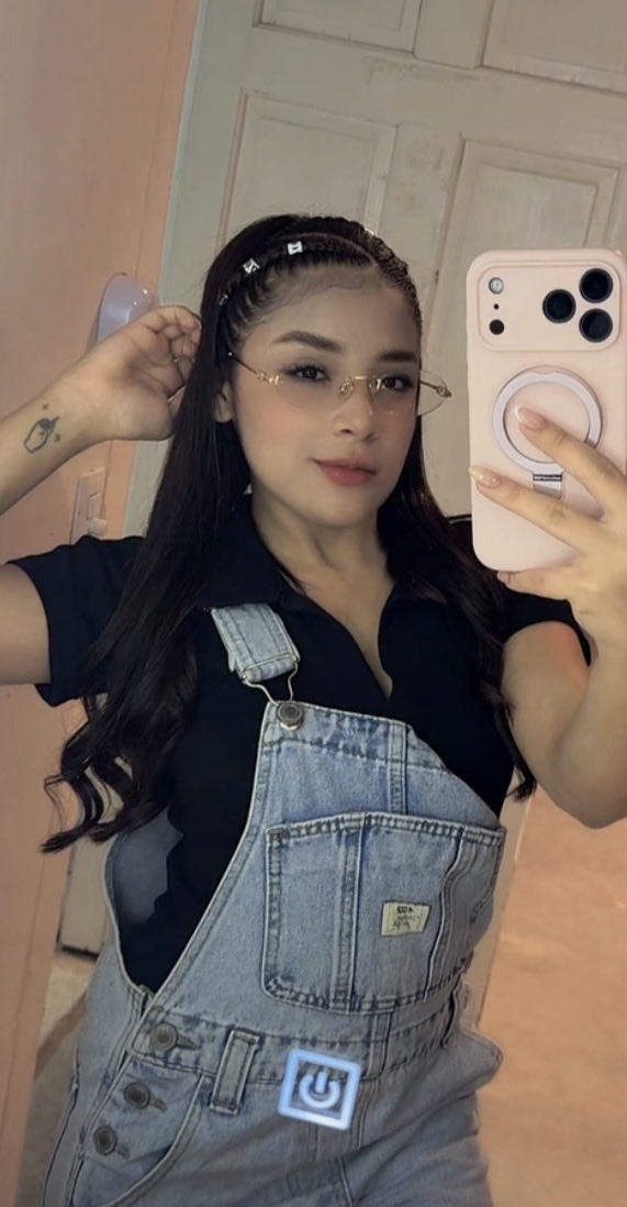 estrellitagsty's tweet photo. Hola mis amores me encuentro en #OaxacaDeJuárez #disponible #activa #petite #colombiana https://t.co/FjeFvlc2X7