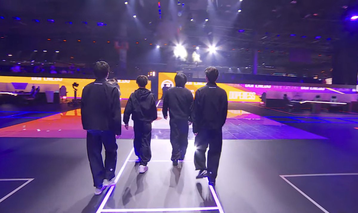 yu_gaEsports's tweet photo. #PMWC2026 SS DAY1

いざ、世界大会決勝への最後の戦いへ
なかなか苦戦を強いられる試合の中でMATCH5で待望のドン勝を獲得し一気にランクアップ

12位フィニッシュもボーダーまでは8ポイントと十分にチャンスがある

本当に勝負は明日。絶対上に行ける
日々の努力が実を結ぶ時が来た
 #DNEWIN https://t.co/Rxj1SK8a1q