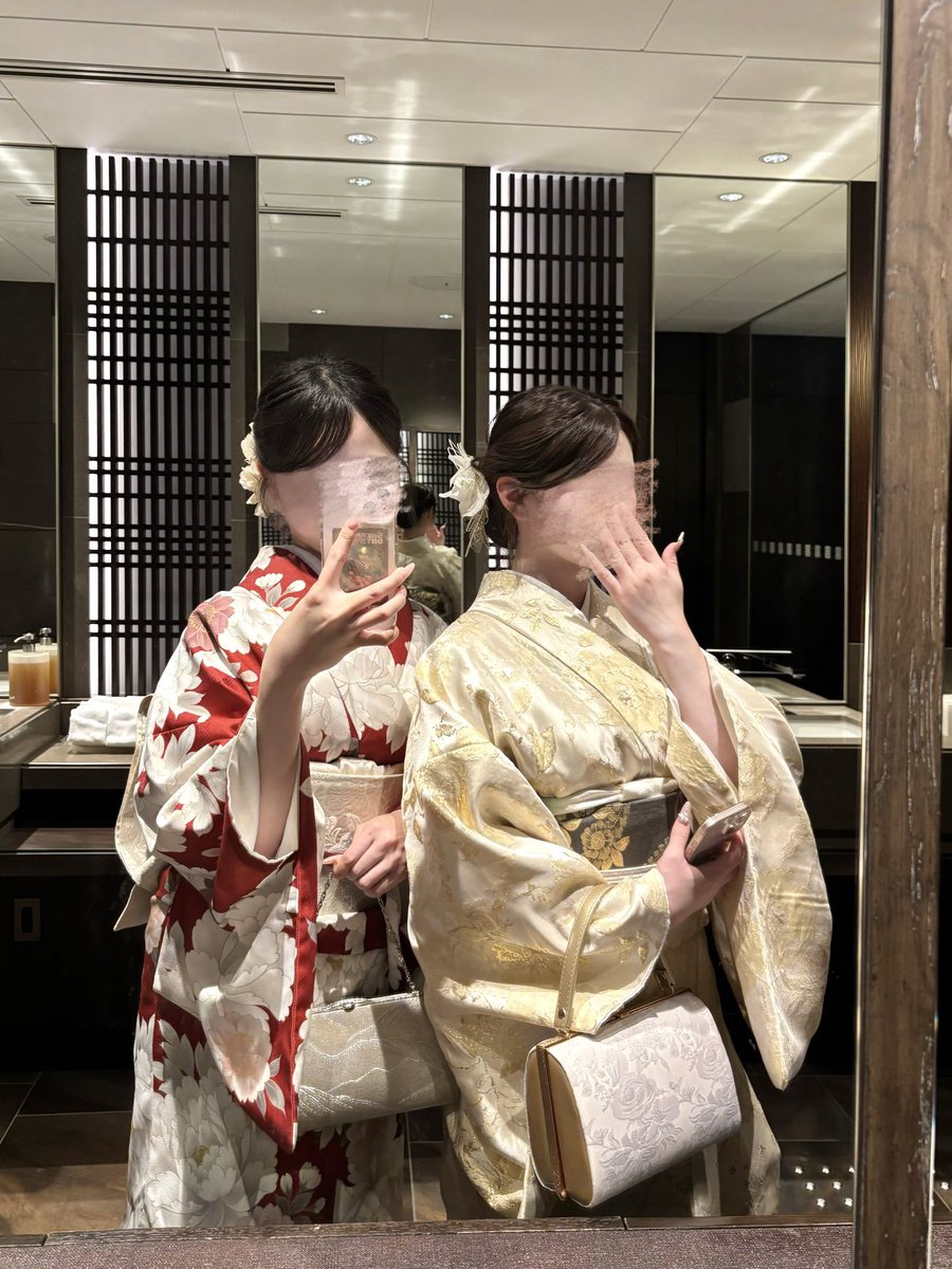 79moxx's tweet photo. 京都⛩👘✨ https://t.co/Jtpp6QXyrp