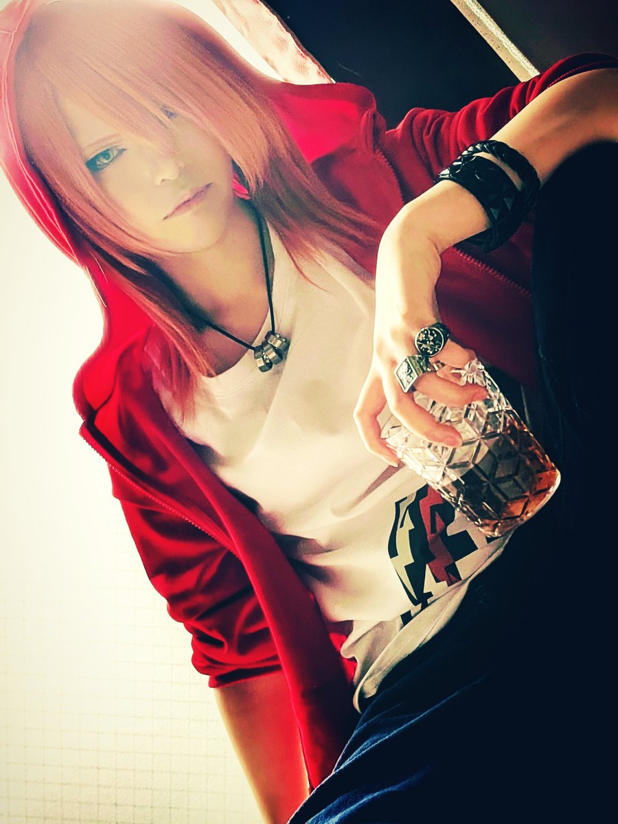 Byakuya_csak's tweet photo. cosplay/i★chu

＿🥃. https://t.co/g87oVVpECv