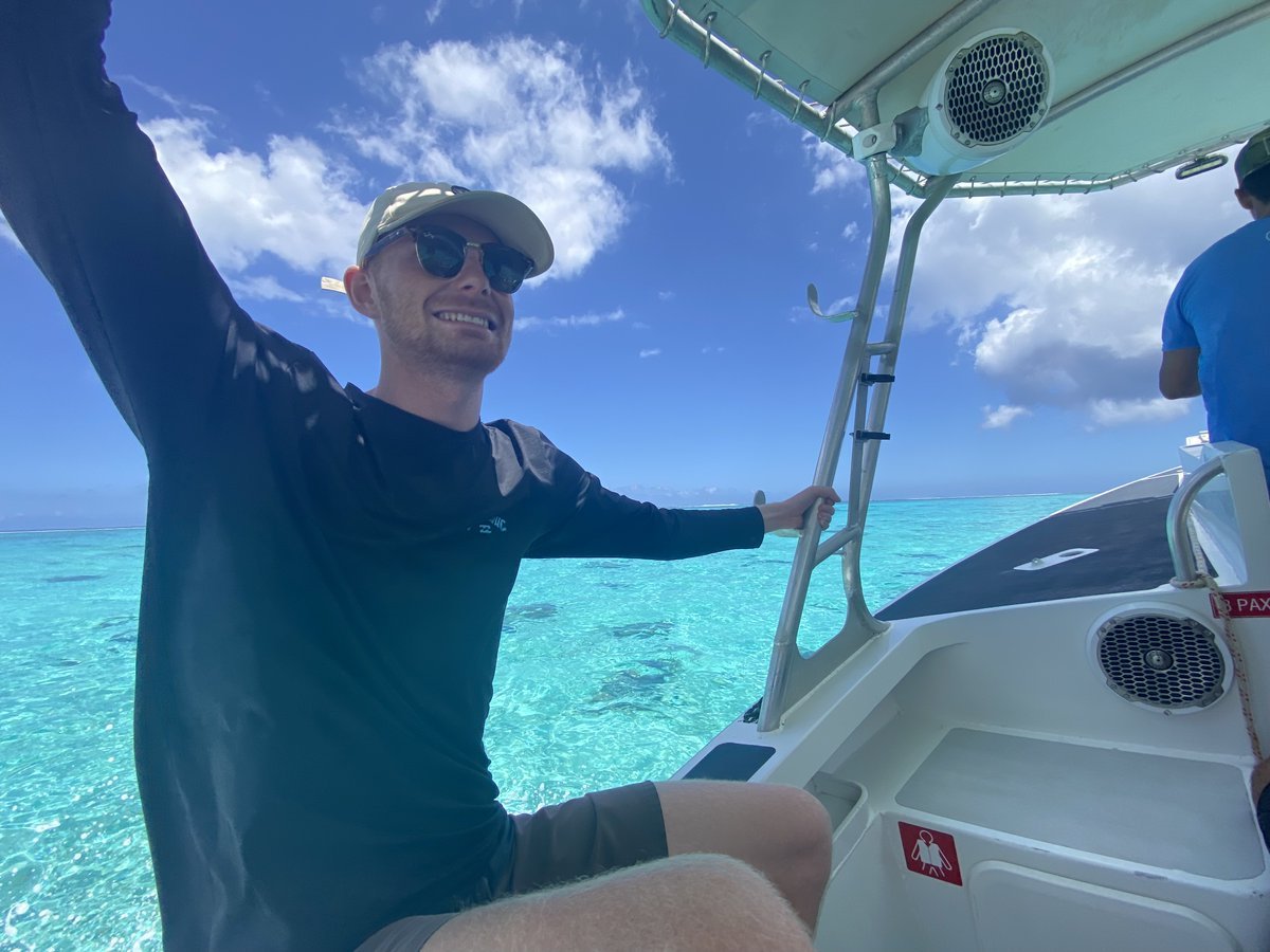launch_llama's tweet photo. When you're making $7 MRR
#frenchpolynesia #nomad #buildinpublic https://t.co/wRjoStlLCh
