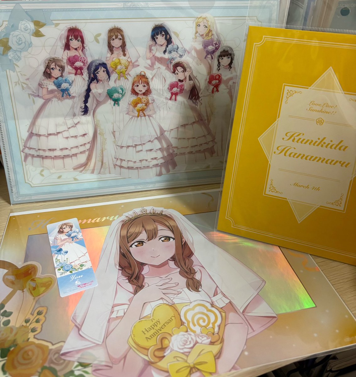 dlc_h_copy2's tweet photo. #DoshishaAqoursDeparture まであと4日💮

国木田花丸ちゃん役のけいなです🥨
みんなのプロフィールを見ていると、夏ステがますます楽しみになります♪
それぞれの「好き」がいっぱい詰まってて素敵~
そしてウェディングドレス姿のAqoursとっても可愛です💐 https://t.co/Ayiq9bkHqP