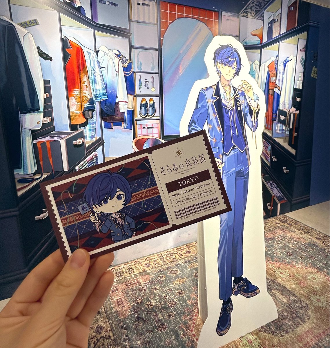 srm2118's tweet photo. 見に行ってきました( ᴖ ·̫ ᴖ )
普段ライブでは見れない細部、靴やアクセサリーまで見ることができて良かったですᐢᴗ͈ ᴗ͈ᐢ

#そらるの衣装展に行ってきた https://t.co/mPSfSNPFrp