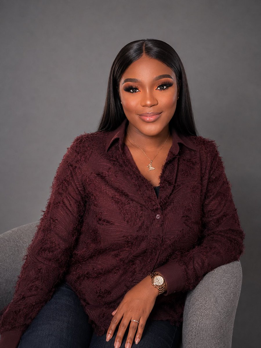 fortuneebiii___'s tweet photo. THIS IS THIRTY 

Fortune
A rare gem
God’s masterpiece!!!

Grateful, Glowing and just getting started.
Happy birthday girl!❤️

THANK YOU ABBA !!!

#30🥳🎂🎈 https://t.co/Ji0ptjdJfk