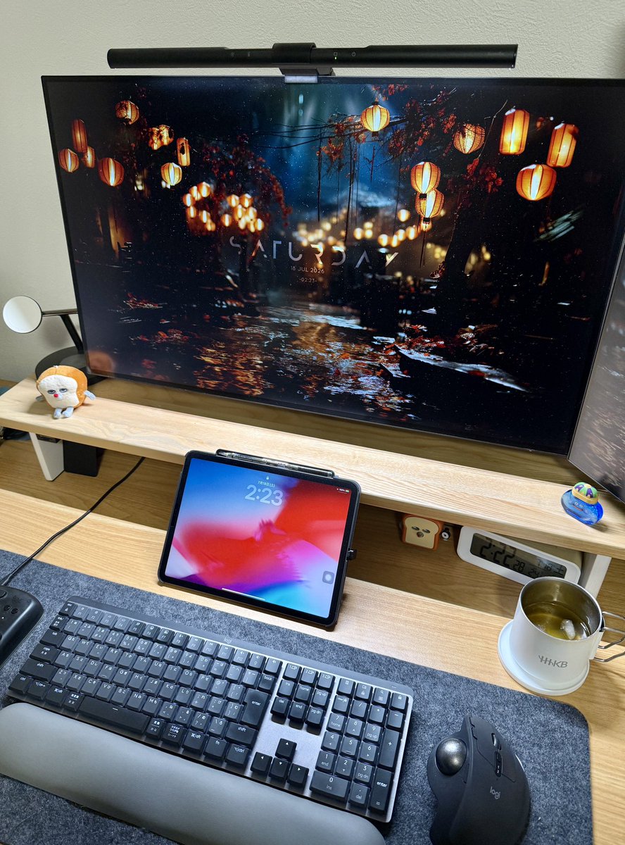 umeyalabo's tweet photo. #desksetup https://t.co/rKN9Hvu0jw