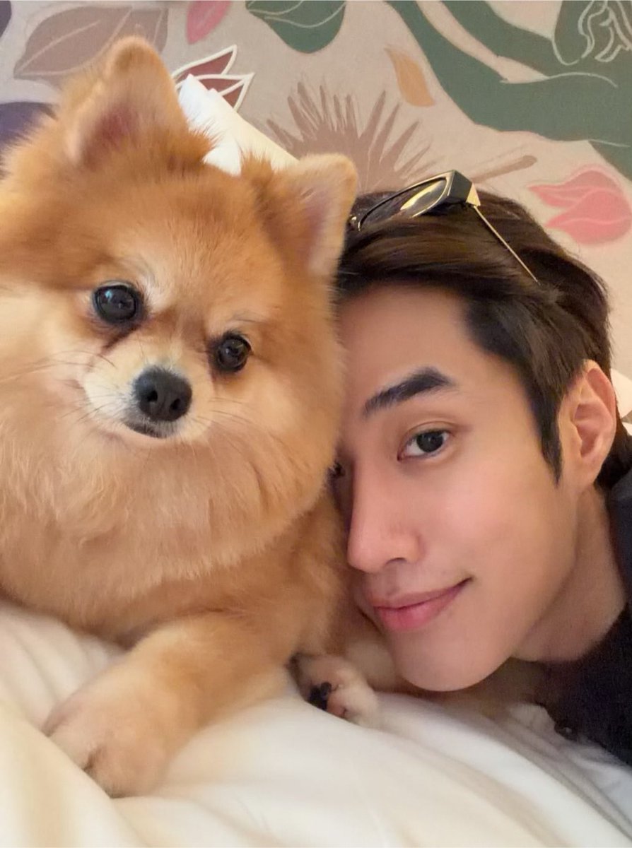 TleFirstoneTH's tweet photo. Matimun Holiday vibes 🌅🐶

🔗 : https://t.co/ZdIetVjEp8

#TLE_mtm #Firstone   
#เติ้ลเฟิร์สวัน #TleFirstone ♡ https://t.co/na5uKI3Zwd