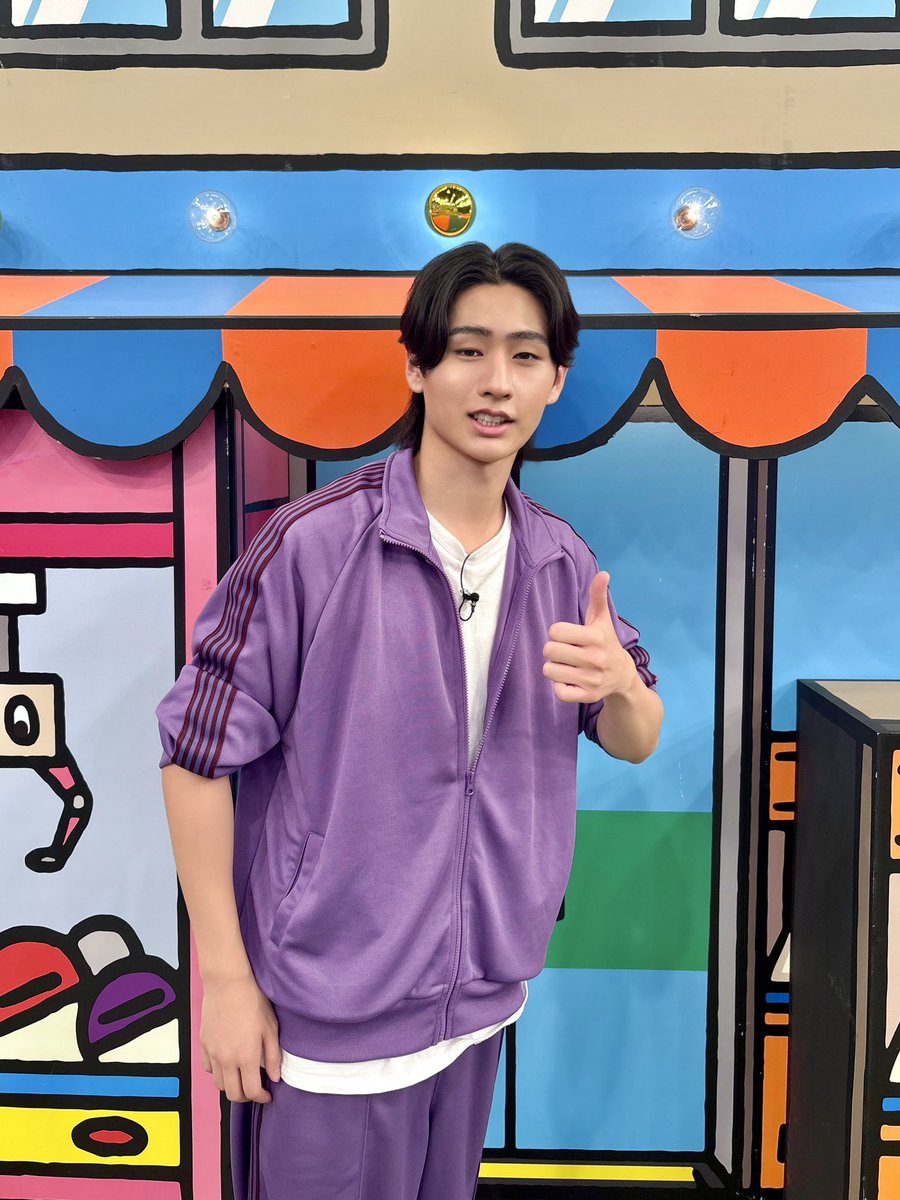 jr_official_X's tweet photo. 今日22:00から放送の
『 #華大さんと千鳥くん 』に
#猪狩蒼弥 が出演します👦🏻💚

" スパイ7分の1 "に初挑戦🕵🏻‍♂️🔥

ぜひご覧ください💭

#KEYTOLIT https://t.co/WhKfjjQ1NF