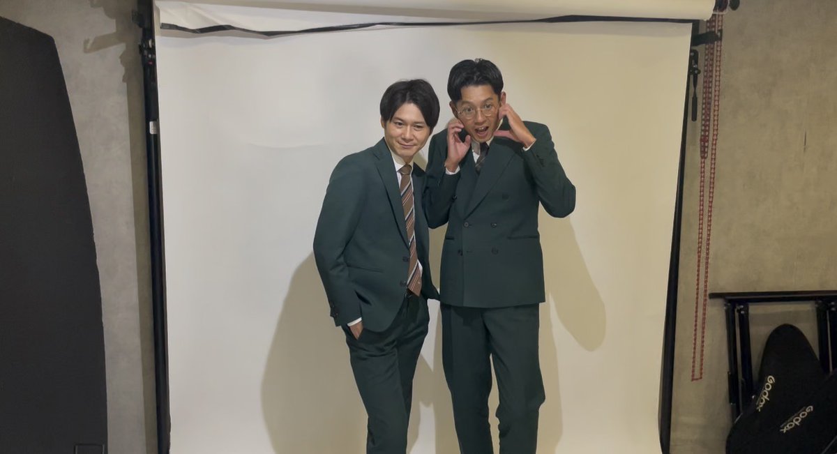 totto_kozeriai's tweet photo. セキマク＆イベント用の撮影でした📸
多田さんのポージングに注目です👀💦

◎トットの日常更新
https://t.co/0gDOJSWGLq

#トットマネジメント部
#トットの日常 https://t.co/nISG1JoeOY
