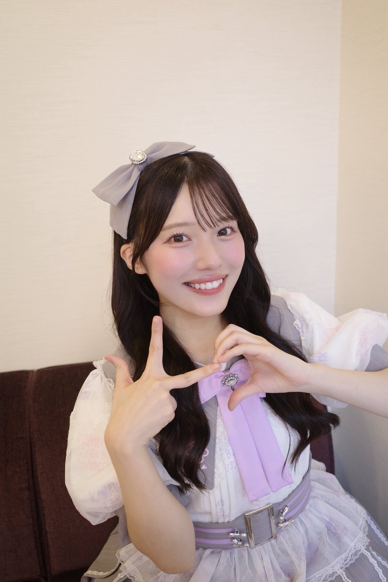 nana_KLS0404's tweet photo. 『 定期公演special サウス祭2026 』
お越しいただきありがとうございました！🧡✨

みんなには日々感謝の気持ちでいっぱいで、今日はそのありがとうの気持ちをライブで沢山伝えたくて、！！！🫶🏻

少しでも伝わったかな〜？🥹♩

私はみんなに十分すぎるほどの幸せをもらってるから、これからもみんなのことは私が沢山幸せにしたいです🌱

みんなと1つの時間を作り上げる
この瞬間が本当に本当に大好き！♡

✦・┈┈┈┈┈┈┈┈┈┈┈┈┈┈┈・✦

『 想うだけで幸せになれるアイドル 』

✦・┈┈┈┈┈┈┈┈┈┈┈┈┈┈┈・✦

これからもまだまだ頑張ります！！🤍✨
ずっとずーっと一緒だよ🤝🏻

#カワラボサウス   #松田奈々