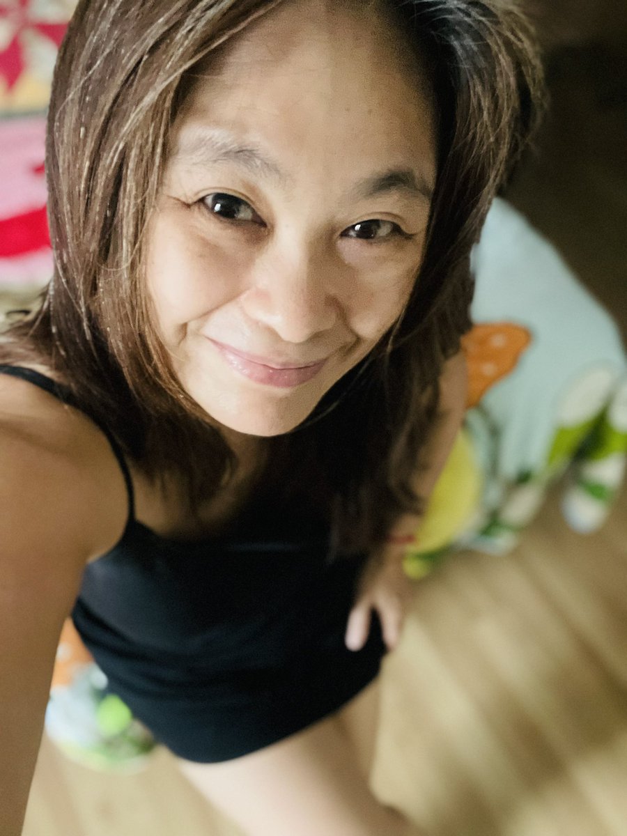 halin_lim's tweet photo. ออกกำลังกายเสร็จ
อาบน้ำ นอนได้

#smile 😊
#relax 🥰
#checkyourself 💋💋
#photo 🌺🌸🌼 https://t.co/K6eOeEmcj8