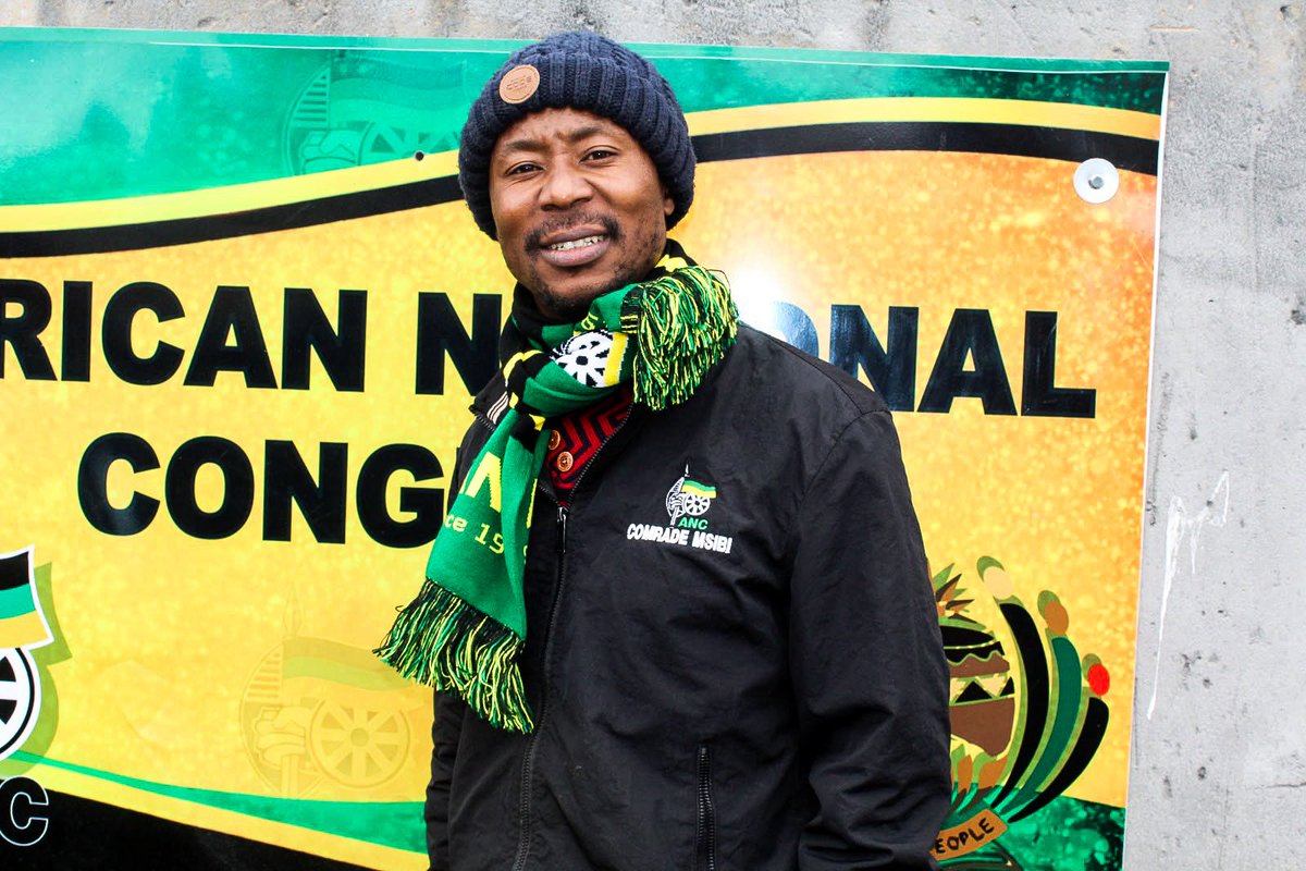 NkomoNomantu's tweet photo. We are in Andrew Mapetu Zone, Ward 04, Ikusasalethu VD - Tembisa, for ANC Election Work.
This part of the ANC PET Weekly regional election programme which is in Ekurhuleni this week.
#VoteANC
#ANCLeads
#ANCLives https://t.co/axFJnJBp2p