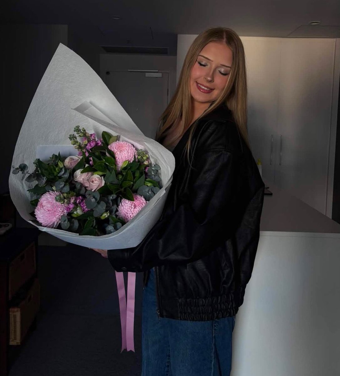 addictd2nova's tweet photo. i <3 flowers °❀⋆.ೃ࿔*:･°❀⋆.ೃ࿔*:･°❀⋆.ೃ࿔*:･ https://t.co/VrwmDSTHwz