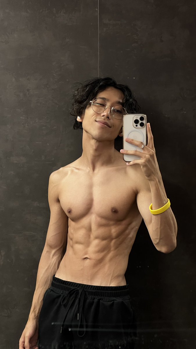 dexkimlife's tweet photo. Workout done https://t.co/v2vF0Jx8Bf