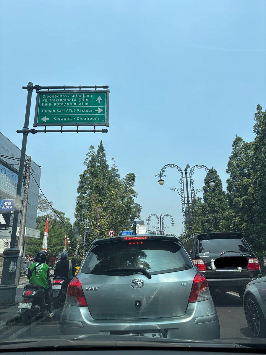 ni_sta92's tweet photo. Hi Bandung! https://t.co/hVW262LwMX
