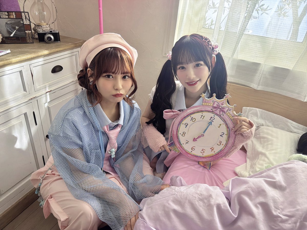 hana_oba's tweet photo. 莉沙お誕生日おめでとう〜🎂🎀

莉沙のおもろ可愛さが
どんどん増していって

莉沙の行動がツボすぎて
いつもけらけら笑ってる🥹😂♡

莉沙の全部愛おしくて可愛いよ〜
ぎゅ〜ってかんじ〜🫂らぶだよ💖

#音嶋莉沙生誕祭2026 https://t.co/LB6zwXy0vi