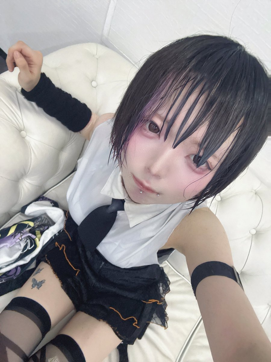 sn_shiu's tweet photo. アツ過ぎんだろ... https://t.co/OHHPhudthZ