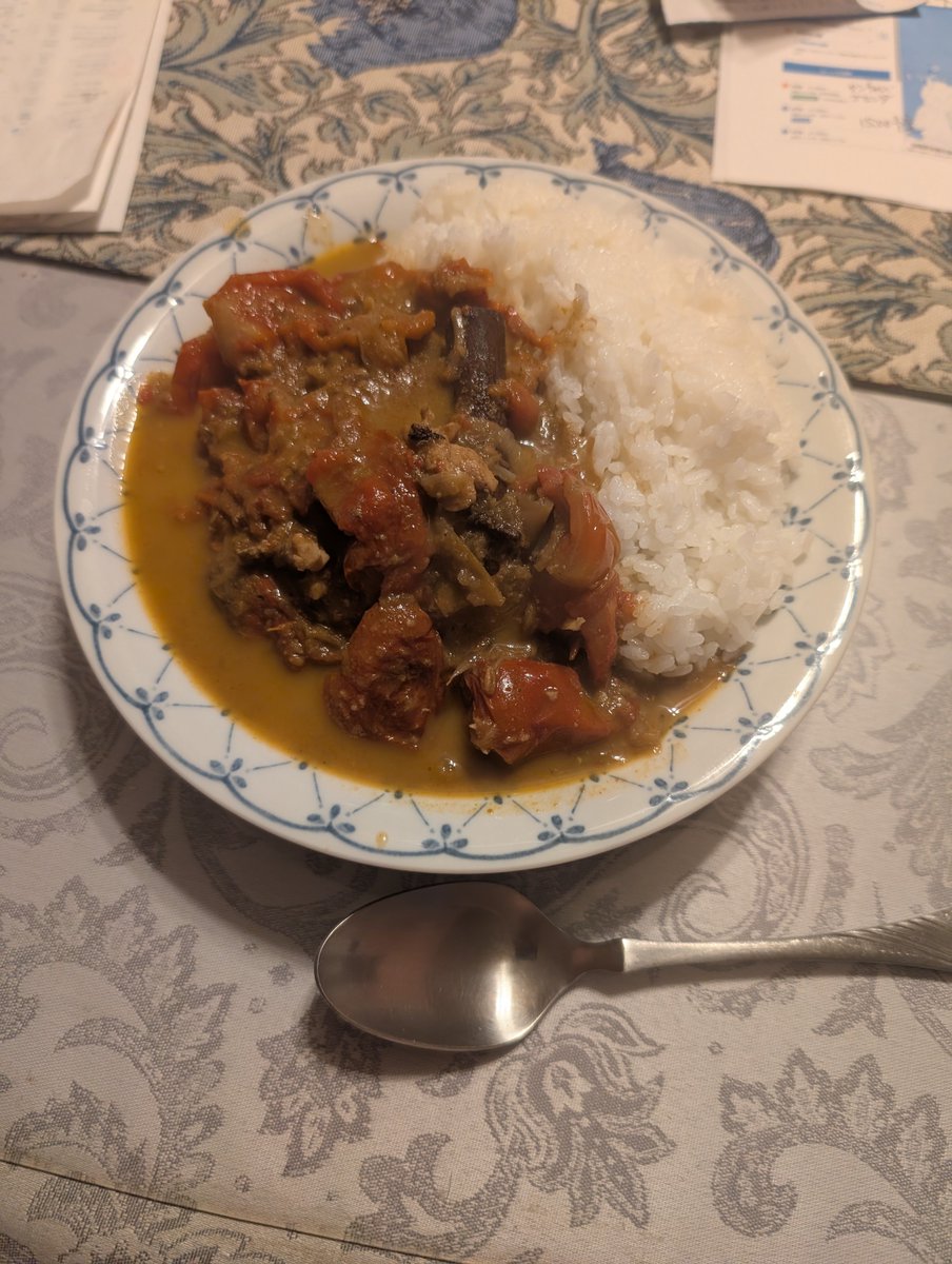 nyannero0828's tweet photo. おかしいなぁ…ボクより先にパパ出てったのにボクの方が早く帰って来たよ。。。

もちろん-7000円(5スロ)

ビッグ3回のみたま5回キツ過ぎだろ！！
ちなみにゲーム数解除はたったの1回だけ
後残りレア役解除

800ptで捨てられてた台を拾って無事みたま

カレー食べて寝よ。。。 https://t.co/XQDUYYl6kV