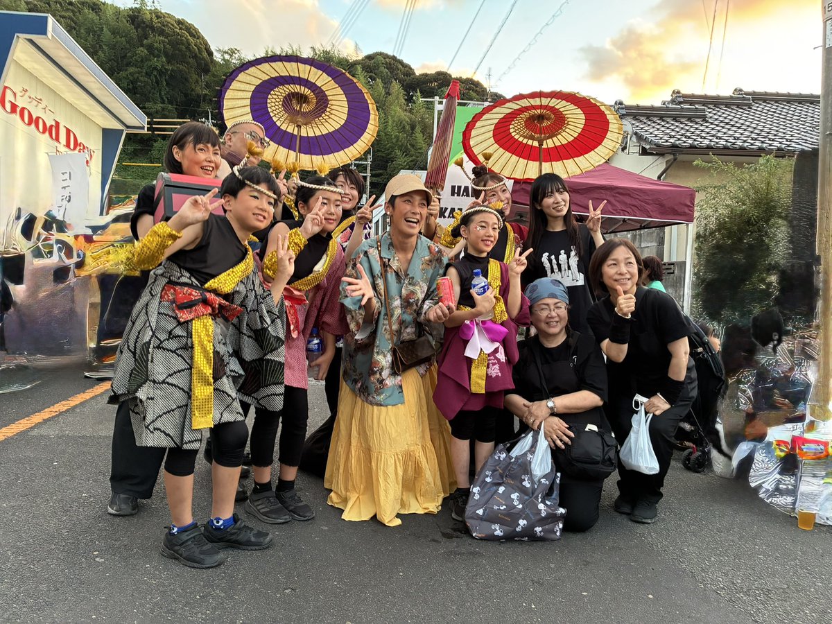 jinzaihiromi's tweet photo. ミュージカル『若草物語』の仲間たちが祭で踊るのを観にきたよ！！最高✨ https://t.co/X1JvWnzGnY