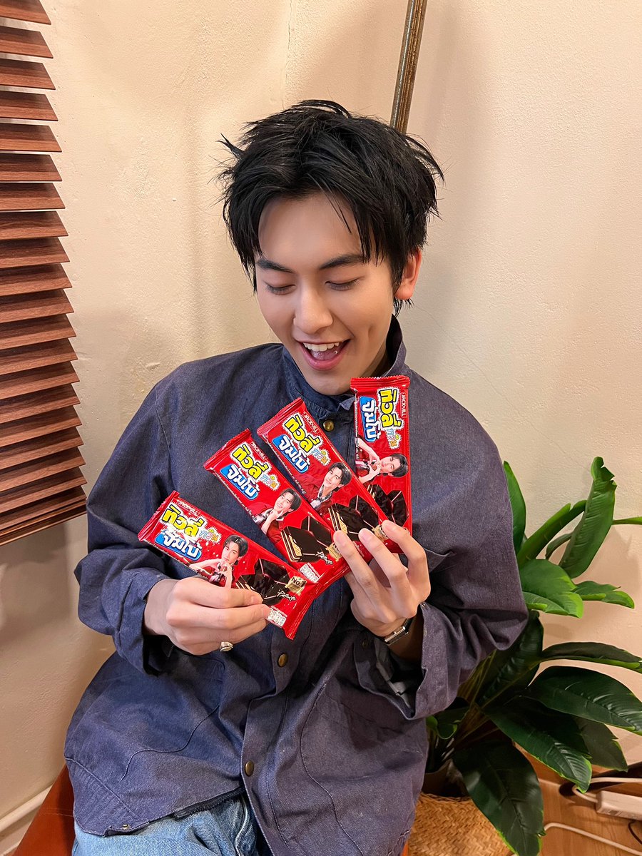 AllAboutGorn's tweet photo. 20260811
IG post Update: gorn.proxie🩷

— จิ้มแก้มหรือหัวใจ ลายไหนก็น่าเก็บ
ของทิวลี่ ทวิน จัมโบ้ ของกร ชิ้นใหญ่ จุใจ เบิ้มๆ
#ทิวลี่ #TivolixPROXIE #ทิวลี่ทุกเวย์อร่อยเฟร่อ

#PROXIEGorn #PROXIEth https://t.co/ooMwWmjzxc