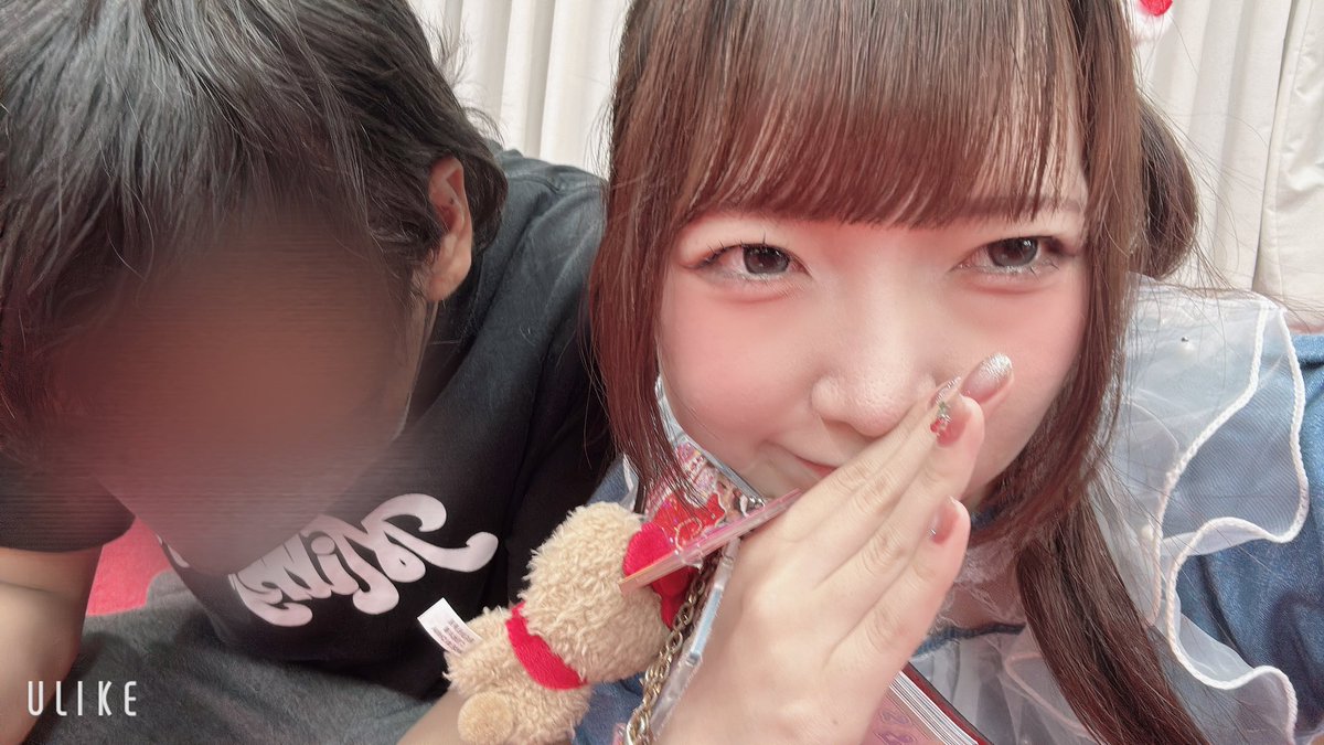 kuta2333's tweet photo. 大切な人に　大切な言葉をすぐに届けたくて https://t.co/O6uJtBnveP