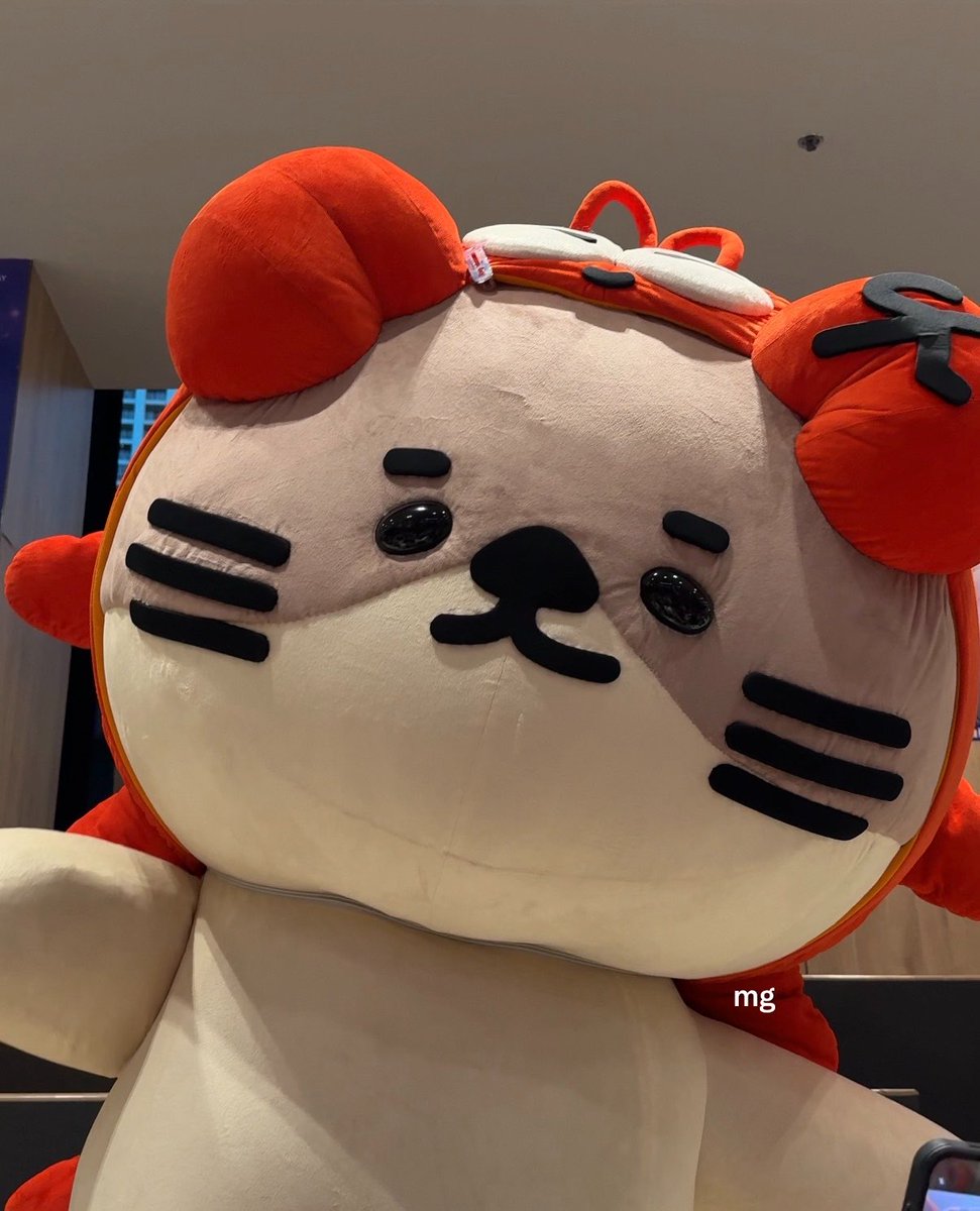 cmulgogi's tweet photo. หมุงอ่ะ ยายรักนุ่งนะ🥺🤲🏻♥️

W101 SERIES PRESS TOUR
#WEIRDO101Series
@NONG_NOOONG https://t.co/NZTALWtIp6