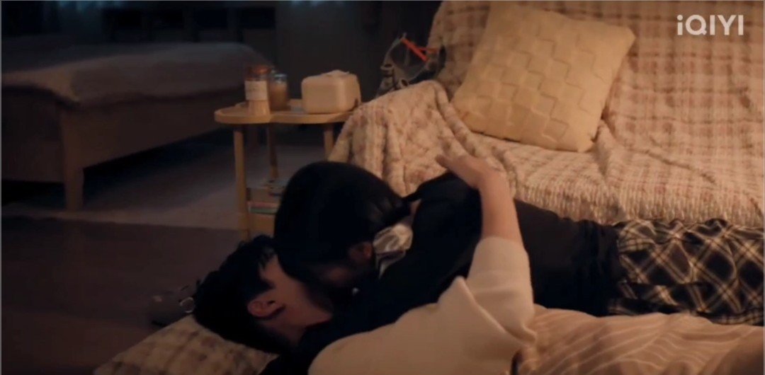 TFYLmoji's tweet photo. "เจียงอวี๋ไป๋"
"ครอก 😴 "
"เจียงอวี๋ไป๋" 
"ครอกฟี้ ครอกฟี้ 💤 💤 " 

😳😳😆😆

#GeniusGirlfriend
#แฟนสาวอัจฉริยะ https://t.co/bRQAGn6y57