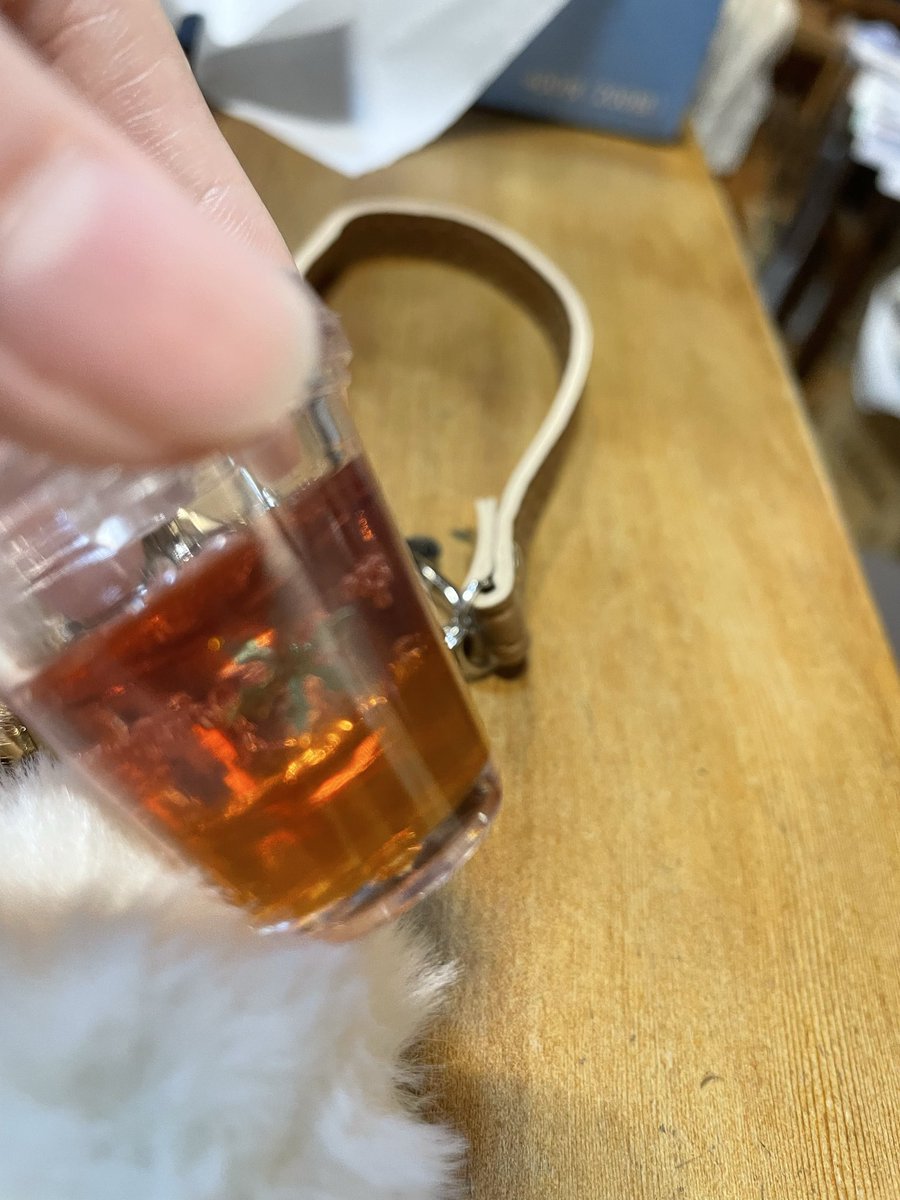 Lindal801's tweet photo. 中にも装飾
気泡入ったけど https://t.co/zsnL21y8Al