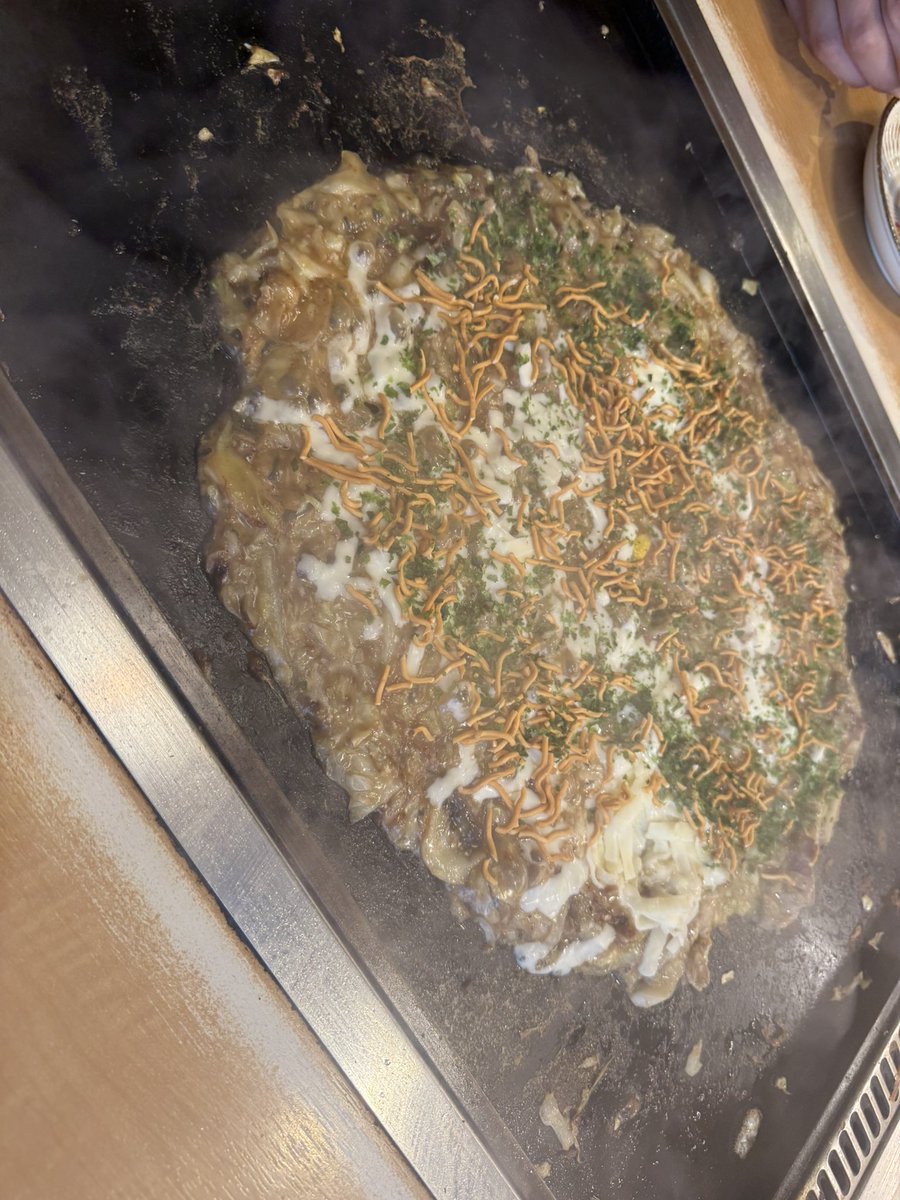 showshowshowkun's tweet photo. もんじゃ食べてきた https://t.co/3x2hLCOytJ
