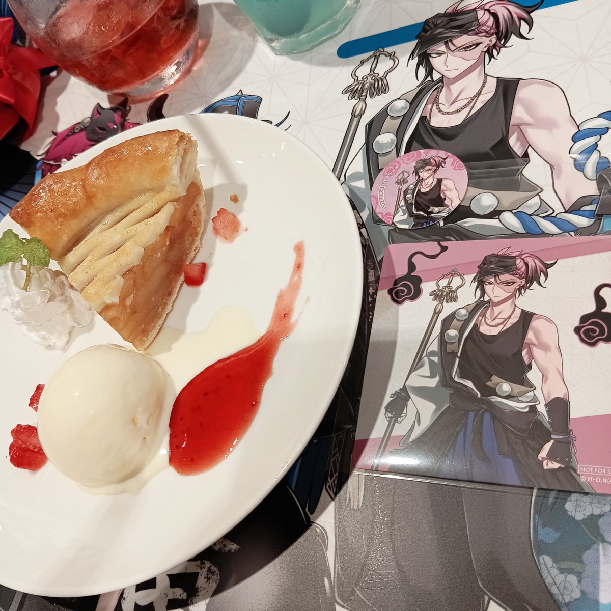 opil8899's tweet photo. めっちゃ食べた！！！！クララのパフェがいちばん美味しかった
スイカアイスやばい https://t.co/KtPipcurtw
