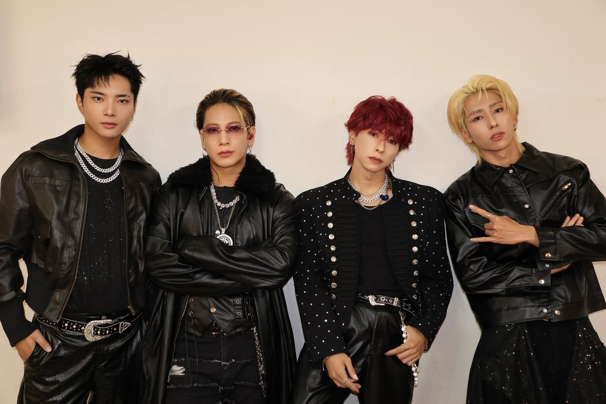 owv_official's tweet photo. #OWV_SQUAD
━━━━━━━━🔥

福岡公演が終了しました🕺🌟

しゃーしか！すいとーよ❤️
ありがとうございました✨

／
NEXT SQUAD 
▶︎ 2026.08.22 宮城・仙台PIT
⏬後方立見チケット残りわずか！
🔗https://t.co/rOuWbxagL3
\

#OWV https://t.co/1L753BVcFh