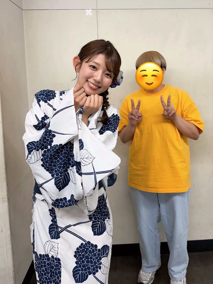 ebitomato5's tweet photo. 今日もたくさん笑って楽しい回でした😂😂😂
そして、今年もりなてぃーの浴衣姿見れて幸せ🥰
大人っぽい柄の浴衣も似合ってて可愛かった🫶
夏満喫できて最高☀️🍉👻
#イケティる
#りなてぃーしか勝たん https://t.co/6ZYIwtJQdw