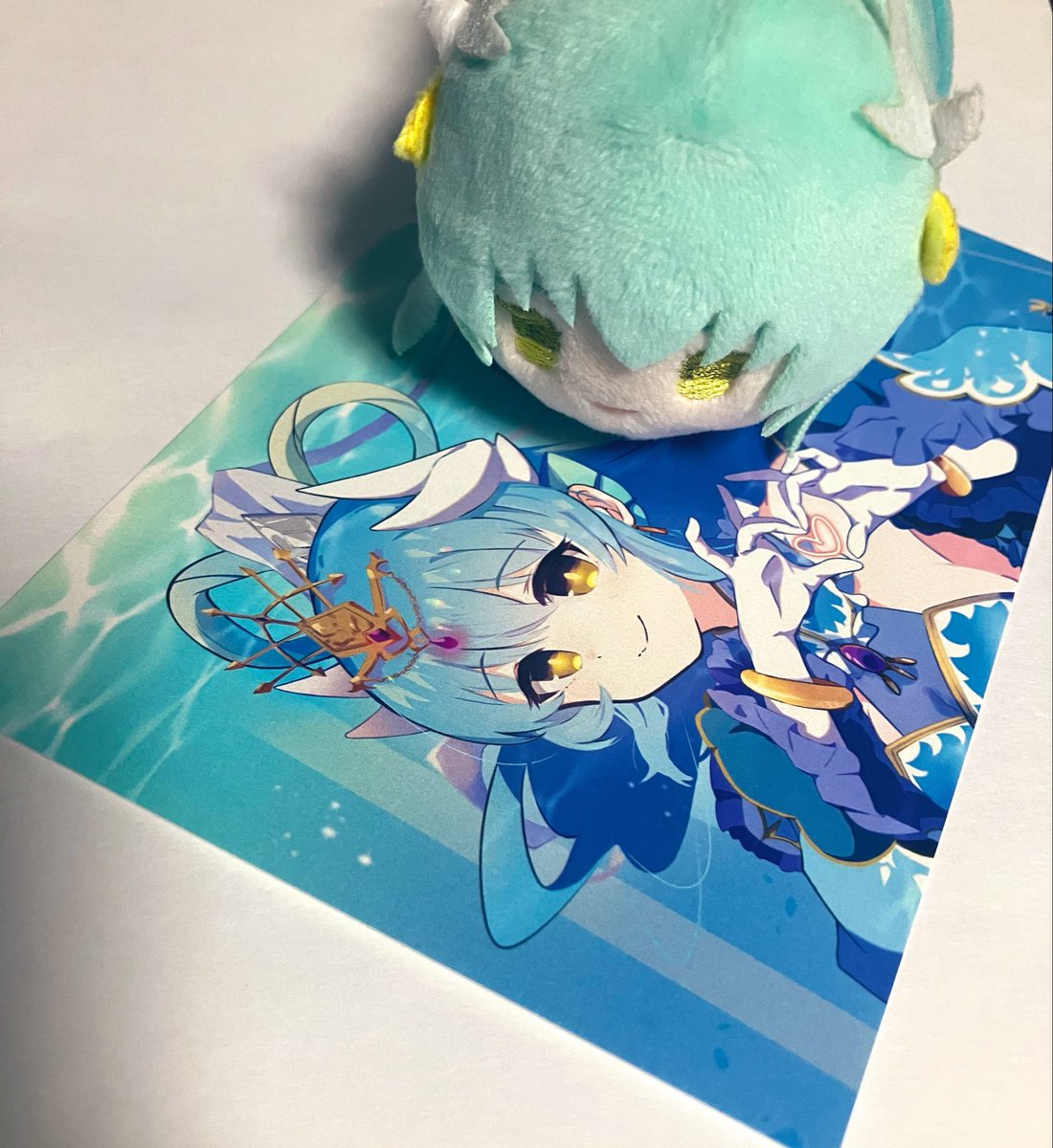 kesigomutopen's tweet photo. 夏コミで配る予定のポストカードです。無配なのでぜひ。めちゃくちゃ枚数用意したのでぜひ。特殊紙なのでキラキラしてますぜひ！！ https://t.co/Fw3UCTWhUw
