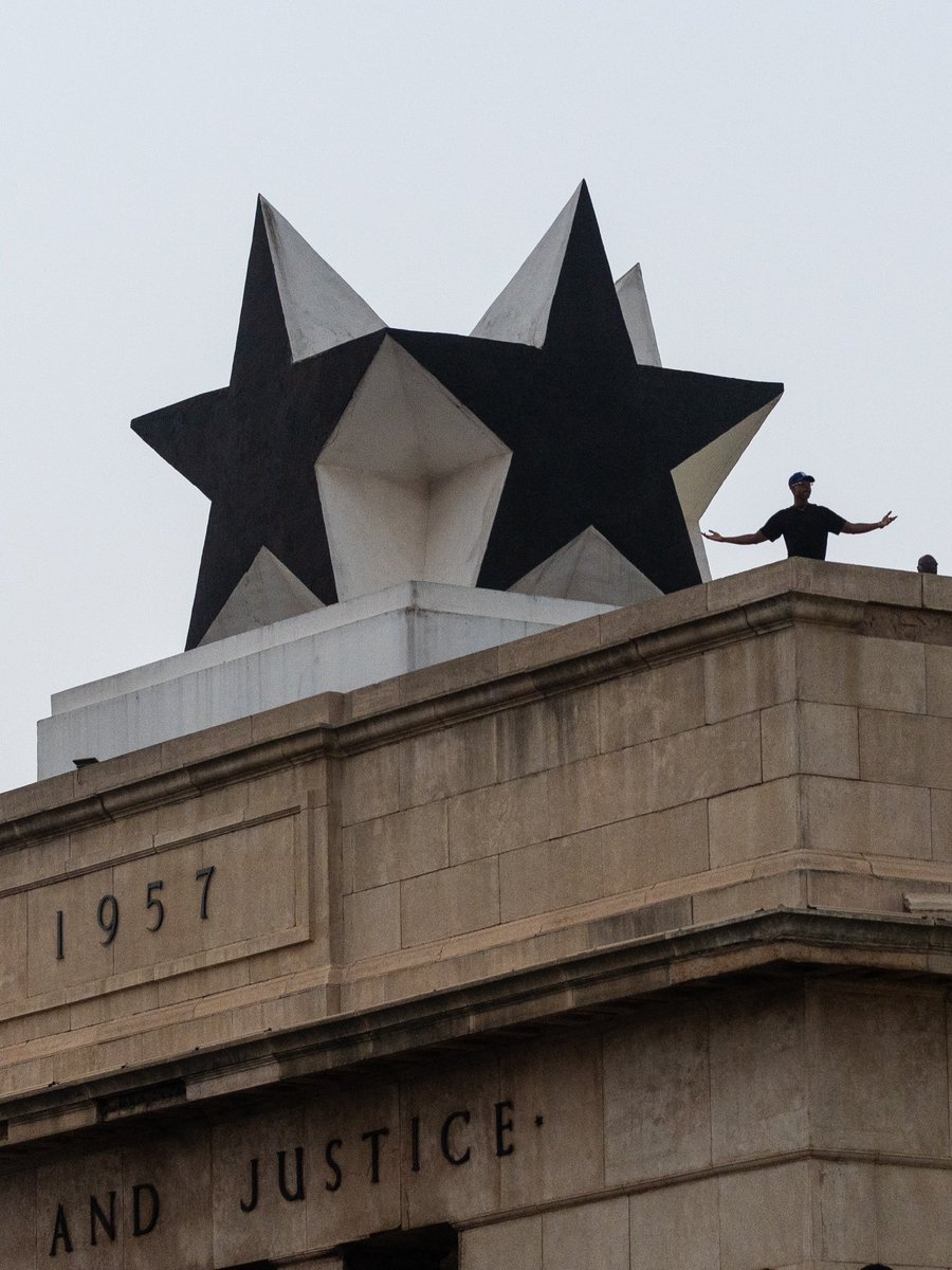 creatizine's tweet photo. Ladipoe in Ghana
Photographed by Desouza Henry https://t.co/4L8hpDu3st