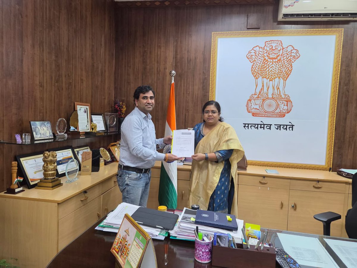 NewsStar69313's tweet photo. India’s Tobacco Auction Ecosystem Enters New AI-Powered Era With Constems AI And Tobacco Board Of India Collaboration.
#India’s #Tobacco #Auction #Ecosystem #Enters #New #AI-#Powered #Era #With #Constems #AI #And #Tobacco #Board #Of #India #Collaboration https://t.co/jeqaaMsLsU https://t.co/nf9mn4t5NW