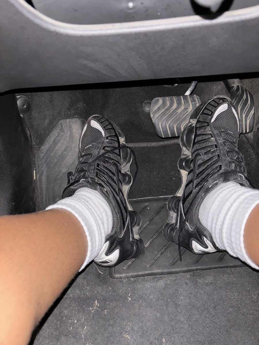 masterlucaa's tweet photo. vieni a guidare ? 😋🦶🏼 

#master #cashmaster #slave #feetslave #feet #feetfetish #findom #piedi #schiavo #padrone #dirty #feetworshi̇p #malefeet 

@rtItalianking @ItalianGodsworm  @MASTER_UPDATES  @socalcashslave  @AlphaMaleWorld1 https://t.co/Oyfo4c8YR3