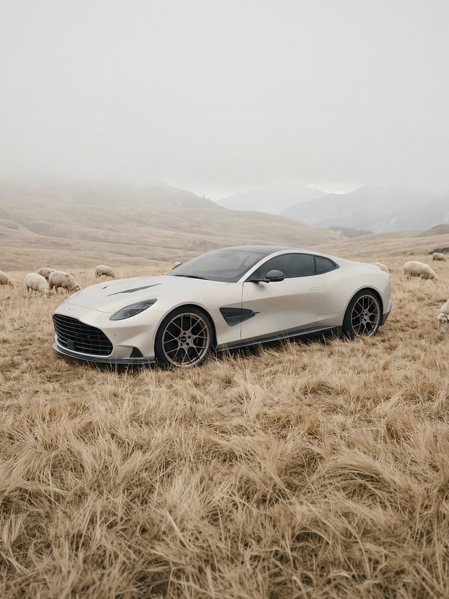competitionreal's tweet photo. Aston Martin Vanquish 🤍 https://t.co/hFO79upQLI
