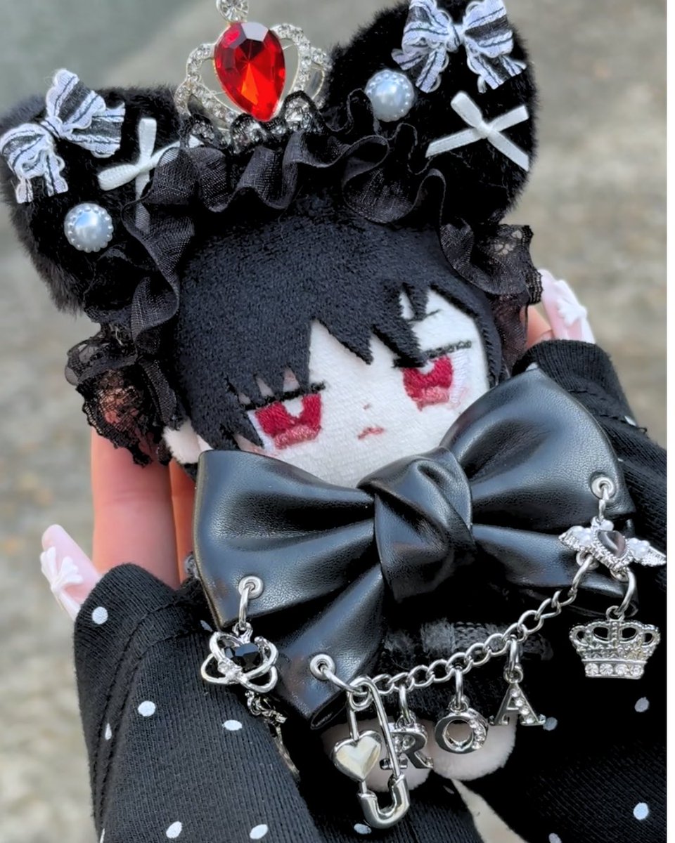 POPJAM_s2's tweet photo. 神戸の皆さま、本当にありがとうございました！

7日間の神戸マルイPOPUP、
本日無事に終了しました🎀

今回は、私たちの想定を大幅に超える
本当にたくさんの方にお越しいただきました。

初日から最終日まで、
たくさんの推しぬいと、
たくさんの「かわいい！」に出会えて
とても嬉しい7日間でした✨

ぬい服を選んでくださった方、
カスタムレザーリボンを作ってくださった方、
そして今回初めてPOP JAMを知ってくださった方。

本当にありがとうございました！

そして、
「もっとぬい服を見たい！」
「他のカスタムもやってみたい！」
という方は、ぜひ鶴橋店へ🎀

📍POP JAM鶴橋店では
👗マルイPOPUPよりさらにたくさんのぬい服
🎀オリジナルの「ぬいかちゅ」も作れます！

また神戸でも皆さまにお会いできますように。

7日間、本当にありがとうございました！

📍POP JAM鶴橋店
大阪市生野区桃谷2-9-14

#神戸マルイ #ぬい活 #推し活