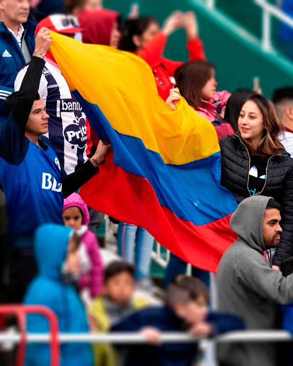 CATalleresdecba's tweet photo. ¡𝙁𝙪𝙚𝙧𝙯𝙖 𝘾𝙤𝙡𝙤𝙢𝙗𝙞𝙖! 🇨🇴 Talleres está con vos 🩶 https://t.co/AJLj2fom3b