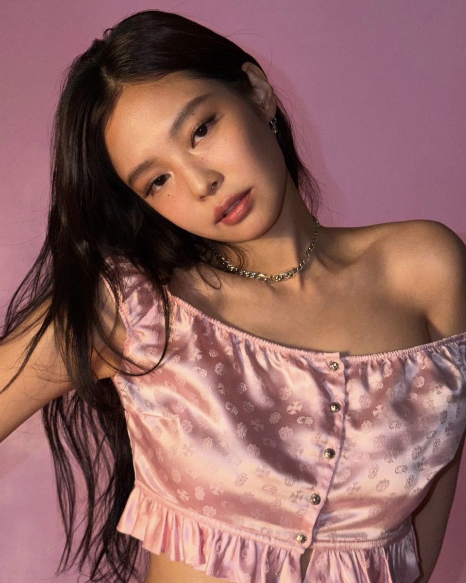 jenniepics's tweet photo. https://t.co/C6ptTMIkYh