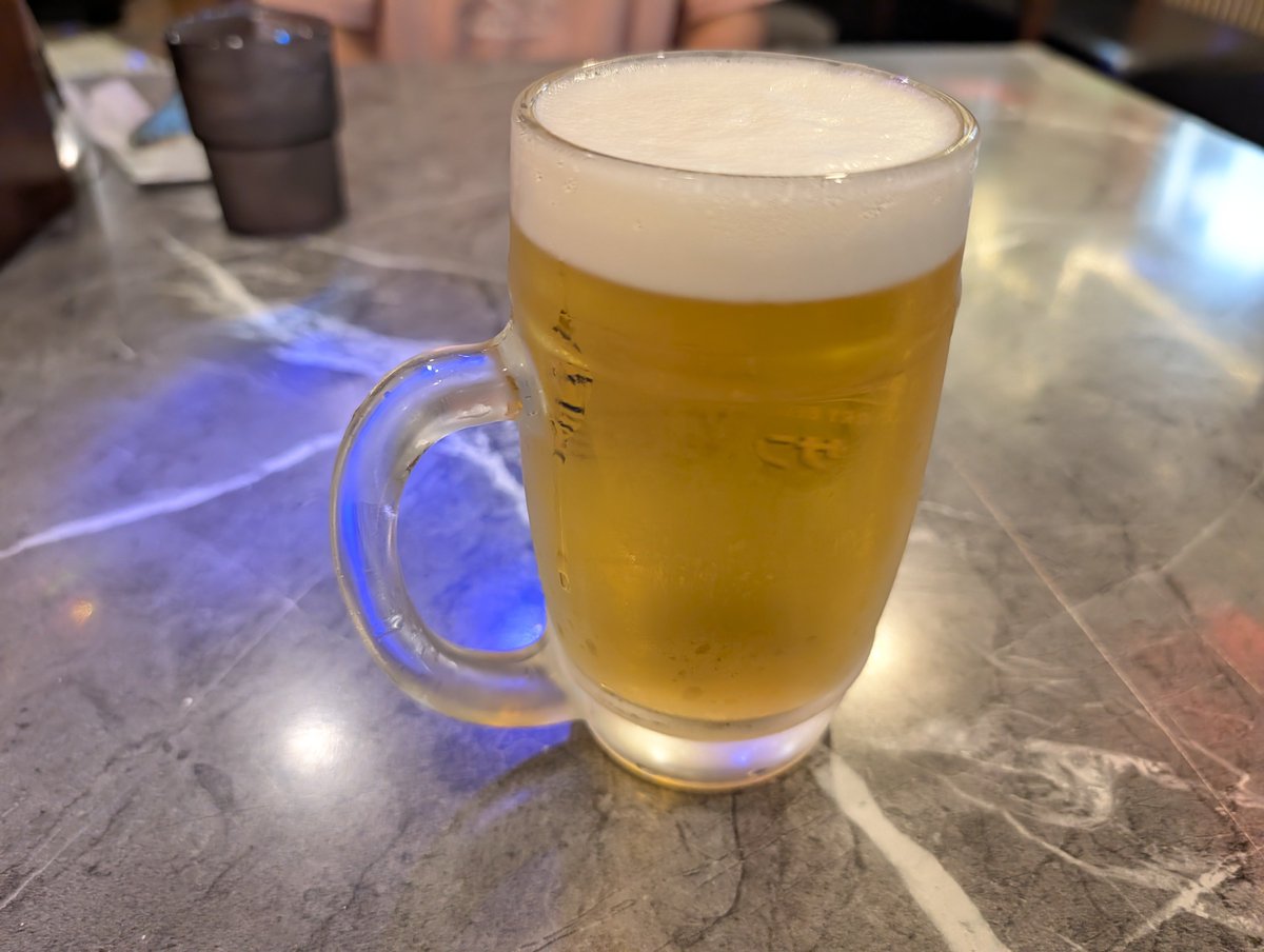 ShoesCurry's tweet photo. 越谷のエベレストフレバーでチキンチャウミン750円とスクティ935円とビールセット1290円 https://t.co/UaaiOEYPum