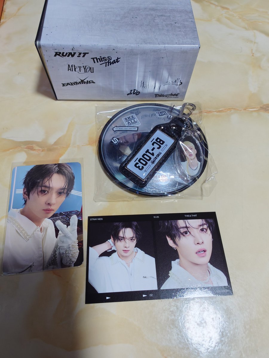 LC75299850's tweet photo. StrayKids This&amp;That  封入 HMV特典
【譲】 写真①HMV特典 
              写真②TRUCK VER
              写真③FANS ALBUM VER
              写真④THAT VER

【求】フィリックス🐥、アイエン🦊

郵送希望📮
お気軽にお声かけください！
よろしくお願いします🙇‍♀️
  #スキズ交換
 #straykids交換 https://t.co/Wolm7rbyUw