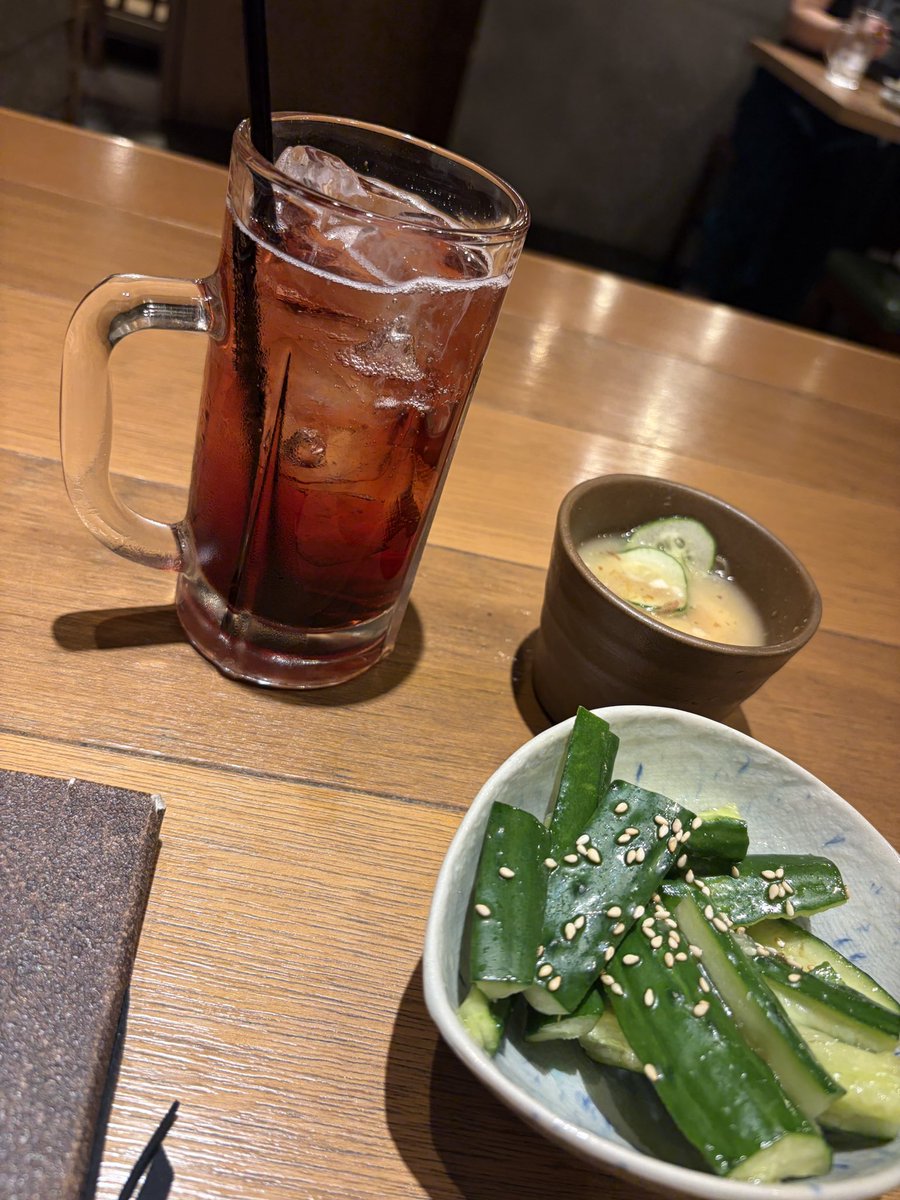 Rey_utaite32's tweet photo. ライブ後に飲みに行くっていう夢を叶えてみた https://t.co/IhR9LuMQpR
