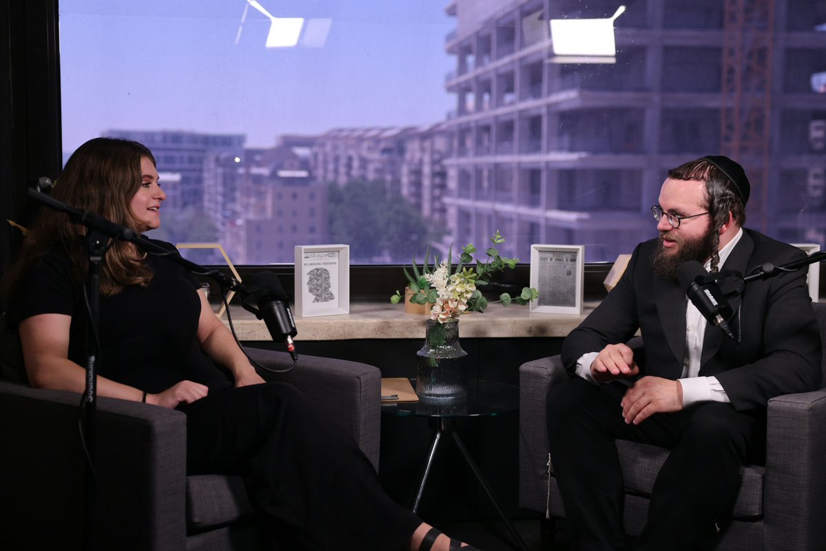 ZvikaKlein's tweet photo. 33 years old. Hasidic. A software engineer who enlisted in the IDF. Deputy mayor of Beit Shemesh. And now Moti Leitner wants into the Knesset, demanding a slot on the UTJ and Shas lists.

Keshet Neev interviewed him in our Jerusalem Post studio this week.

For once, the argument about haredi Israel is coming from inside it.

Friday, in Frontlines and on Jpost.

Photos by Marc Israel Sellem/The Jerusalem Post
