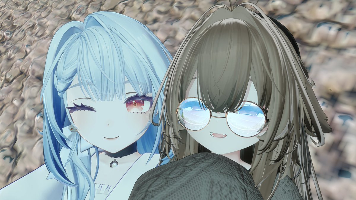 vol_vrchat's tweet photo. 駅の線路で寝るふたり https://t.co/itmvwIHJbM