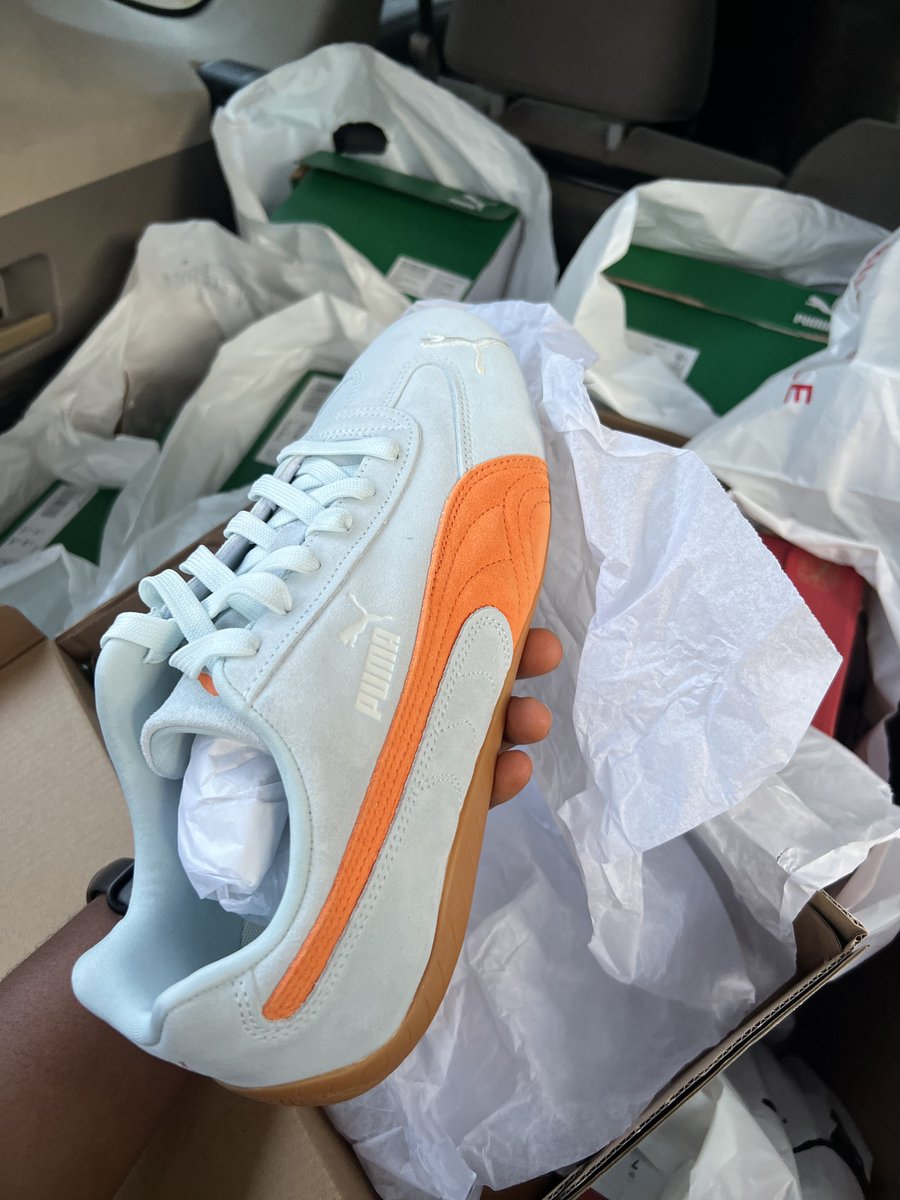 NoraAwolowo's tweet photo. My own Puma consignment is in ooo….

Show evidence if you have gotten your seats and invited others also.

Let’s see how to send you one!🥳🥳🥳😁 https://t.co/MqKWUF5i8p