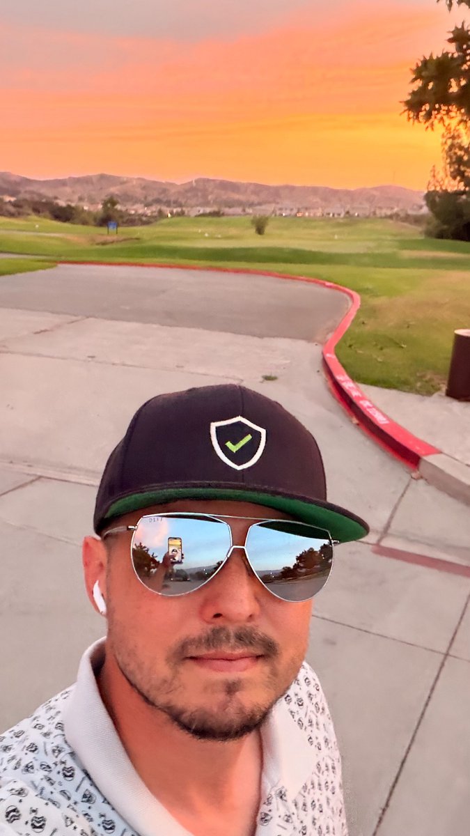 FlyRyde's tweet photo. I know there’s all this attention to get online that pays the bills, but damn does it feel good to just disconnect for a few hours. https://t.co/uiJm8bMxCe