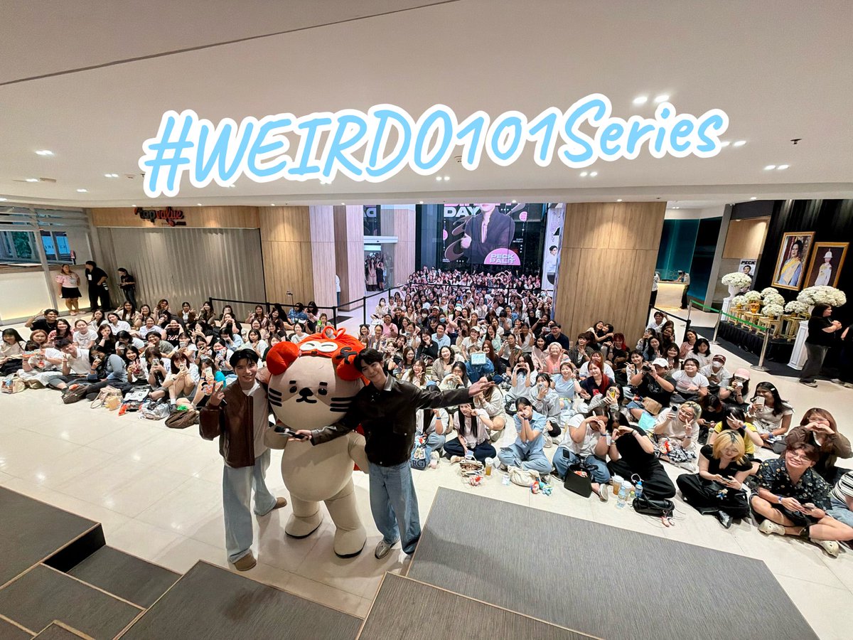 Weirdo101Series's tweet photo. ขอบคุณแฟนๆ ทุกคน ที่มาร่วมพบปะพูดคุยกับซีคีนก่อนเจอกันใน "WEIRDO-101 The First Gravity" วันศุกร์นี้! ใครที่อยากรับชมตอนแรกพร้อมกับนักแสดงกดบัตรได้เลยน้าาา รอเจอทุกคนเลยครับ สำหรับวันนี้เดินทางกลับบ้านปลอดภัยน้าา 🤍✨ 

#WEIRDO101Series

BUY TICKETS :  https://t.co/5S1Y4JhuZB

SEE YOU ON  FRIDAY, 14 AUGUST 2026
📍centralwOrld PULSE Hall, 7th Floor, centralwOrld

#GMMTV